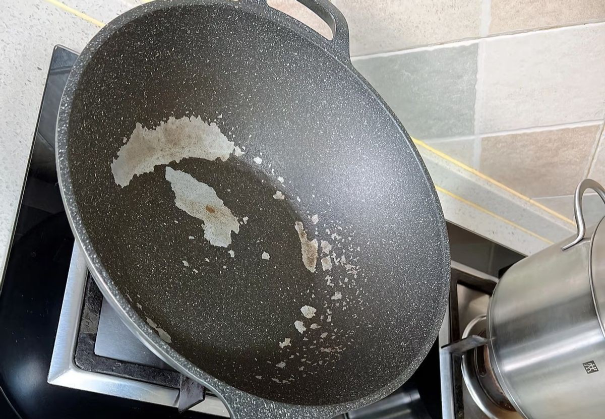 6 thứ giá rẻ ham mua là hại thân, khuyên bạn đừng dại dột!- Ảnh 6. 6 thứ giá rẻ ham mua là hại thân, khuyên bạn đừng dại dột!- Ảnh 6.