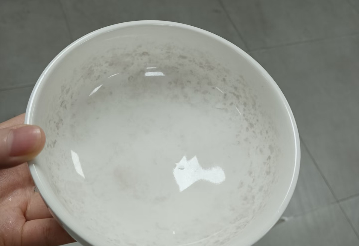 6 thứ giá rẻ ham mua là hại thân, khuyên bạn đừng dại dột!- Ảnh 3. 6 thứ giá rẻ ham mua là hại thân, khuyên bạn đừng dại dột!- Ảnh 3.