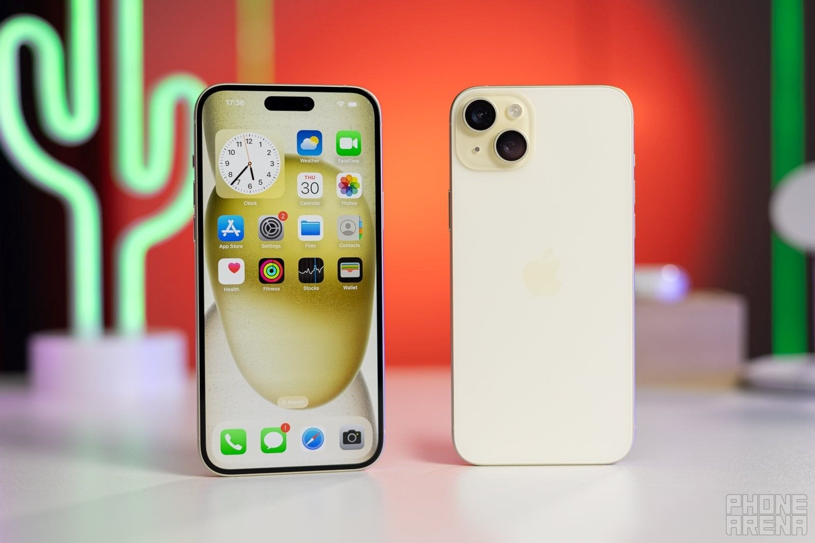 iPhone 15, 15 Plus bất ngờ tăng giá tại Việt Nam- Ảnh 1.