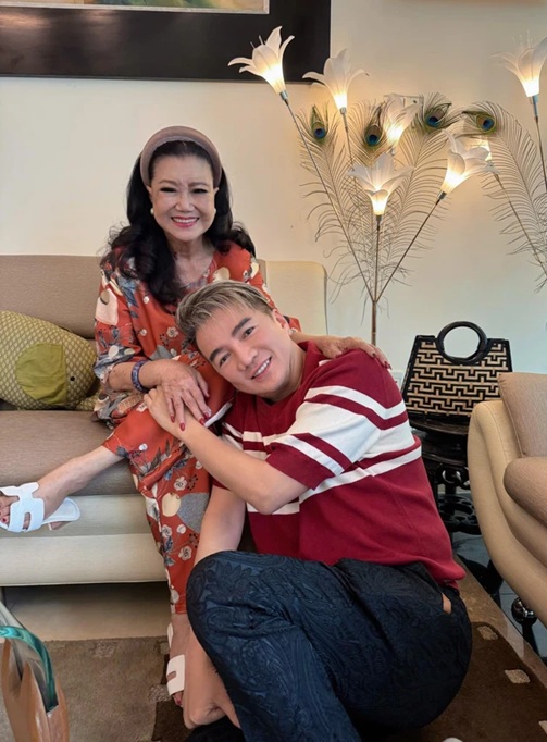 Nữ NSND quyền lực miền Nam giao 1 việc cho Đàm Vĩnh Hưng: 88 tuổi vẫn khỏe mạnh, ở biệt thự hàng chục tỷ- Ảnh 2.