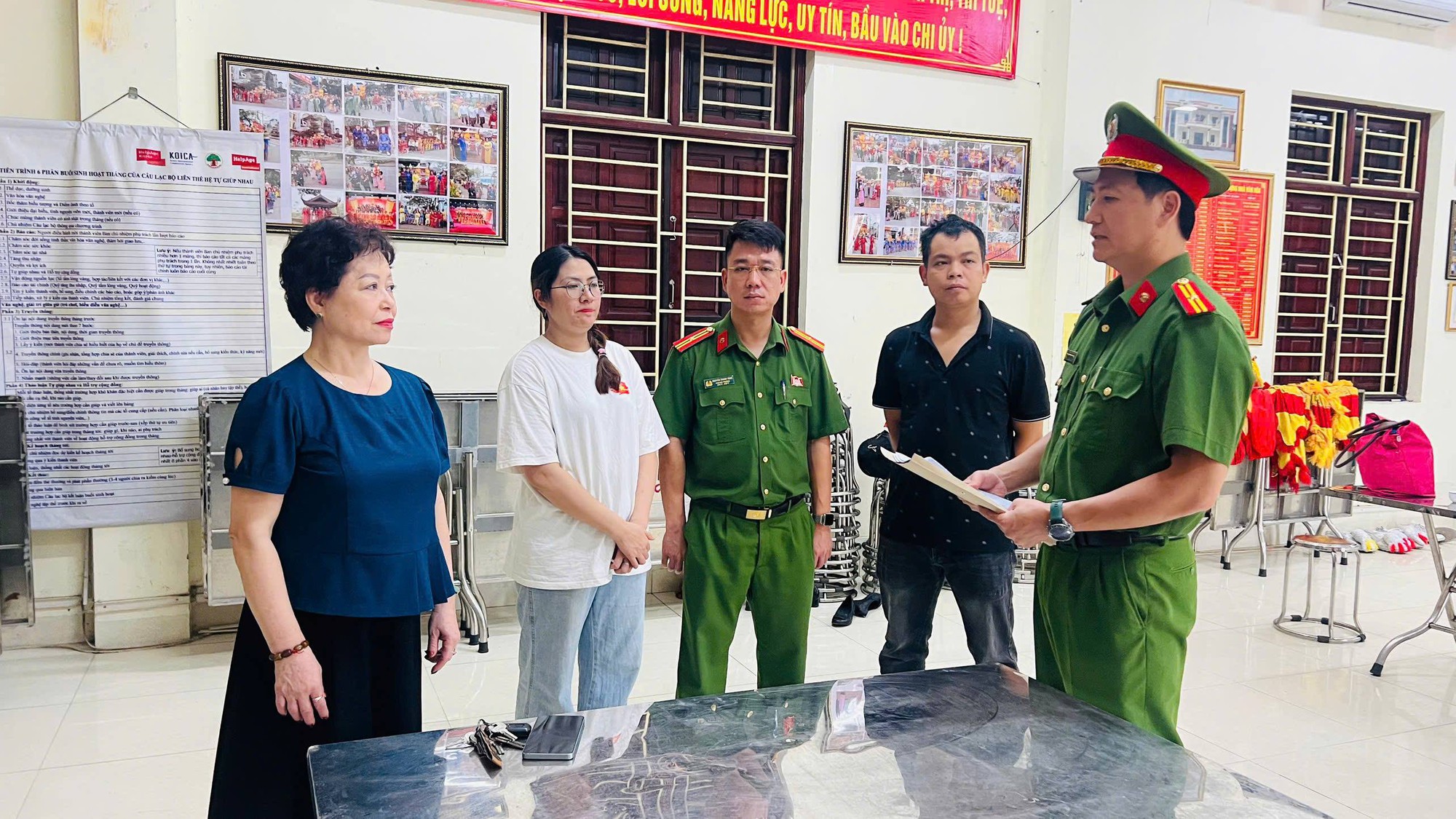 Khám xét chỗ ở, nơi làm việc của Trần Thị Dung- Ảnh 1.