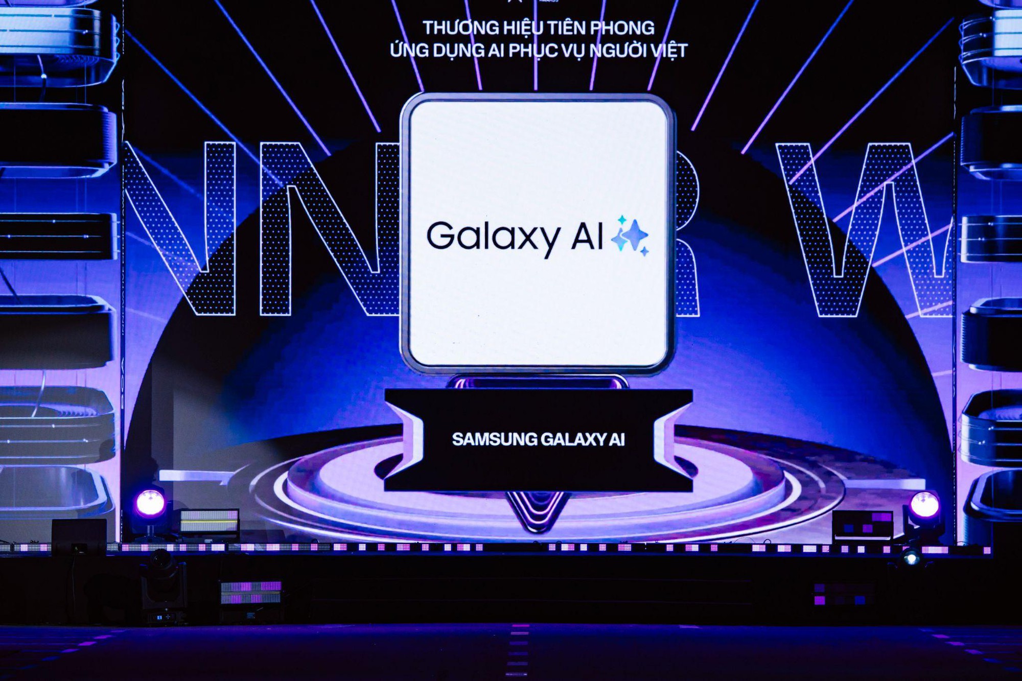 Samsung tiếp tục “Vươn mình cùng Việt Nam” với Galaxy AI thấu hiểu tiếng Việt- Ảnh 1.
