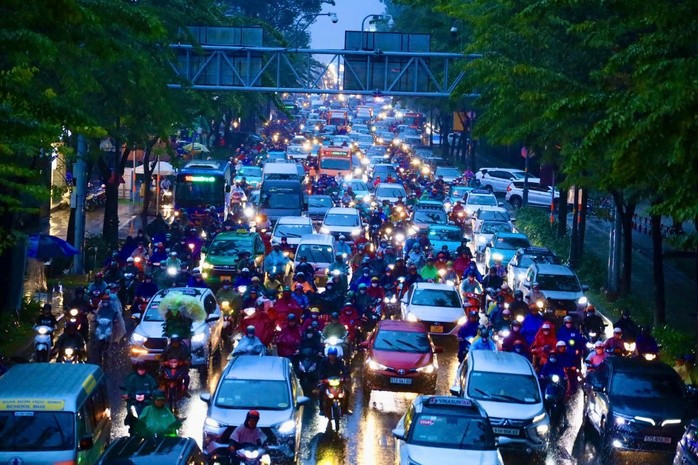 TPHCM: Đề xuất giãn tiến độ chuyển đổi xe công nghệ thêm nửa năm- Ảnh 2.