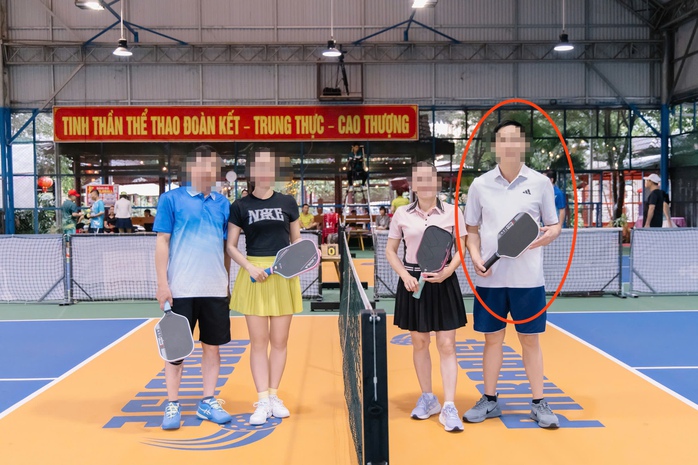 Bị tố nghỉ học bồi dưỡng đi đánh giải "Pickleball tình yêu U90+", bí thư xã nói gì?- Ảnh 1.