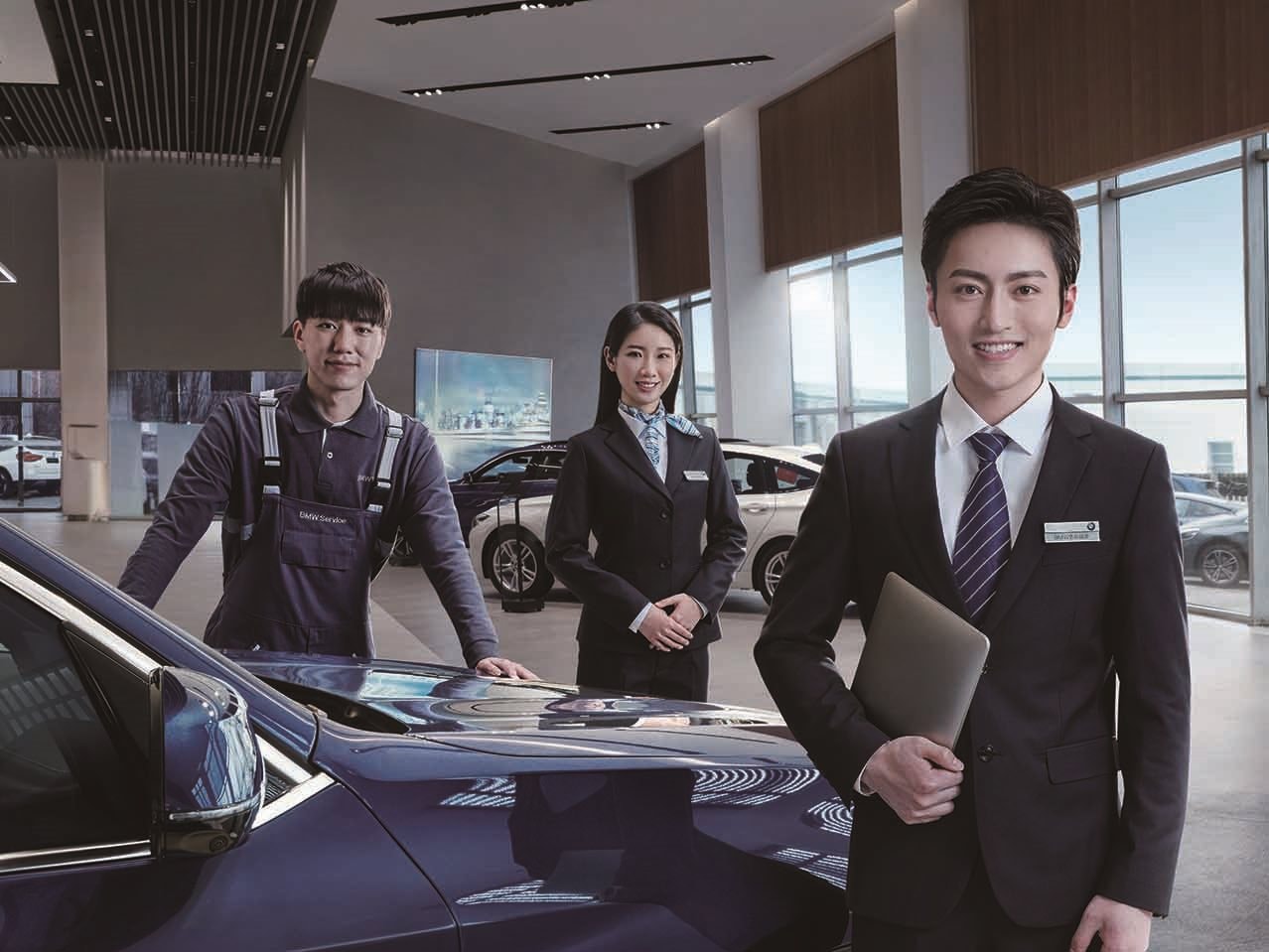 Khủng hoảng nghề bán xe hơi tại Trung Quốc: Các đại lý vật lộn trong thua lỗ, một số phá sản để lại hàng trăm khách hàng bơ vơ- Ảnh 1.