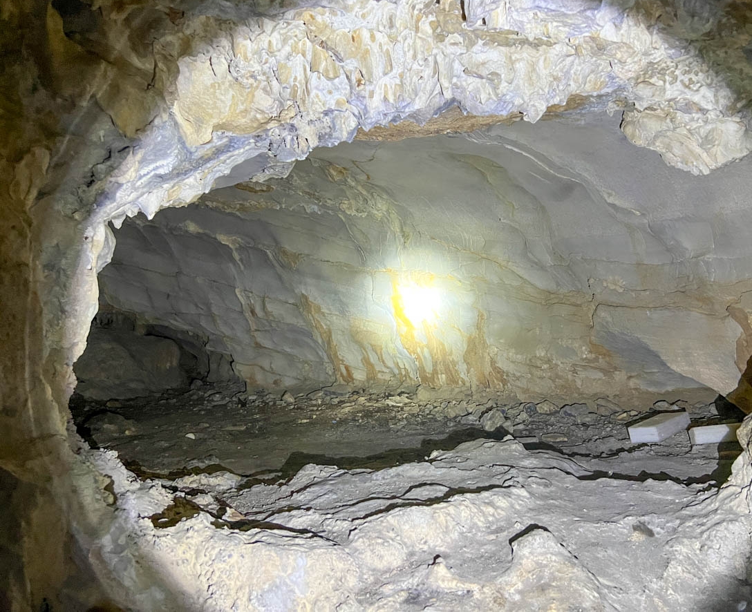 Có gì bên trong biệt thự gỗ 5 tầng "mọc" ra từ vách đá, thiết kế thông minh, được trả 18 tỷ chủ nhân cũng không bán?- Ảnh 14. Có gì bên trong biệt thự gỗ 5 tầng "mọc" ra từ vách đá, thiết kế thông minh, được trả 18 tỷ chủ nhân cũng không bán?- Ảnh 14.