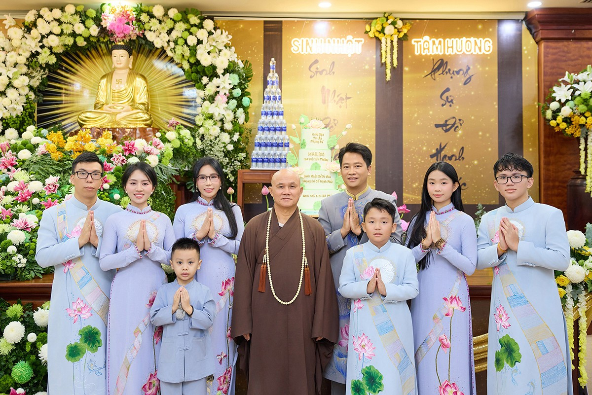 Chủ thẩm mỹ viện Mailisa biến sinh nhật thành sự kiện thiện nguyện đặc biệt- Ảnh 1.
