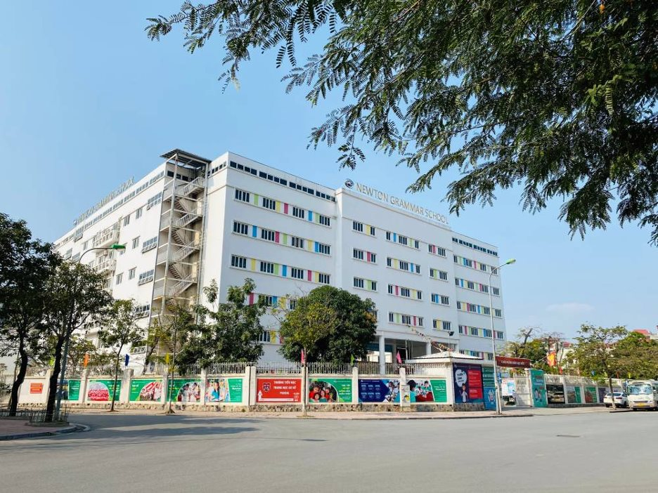 Cuộc đua nghìn tỷ vào giáo dục của 4 “ông lớn”: Người mở hệ thống từ Bắc vào Nam, riêng tỷ phú Phạm Nhật Vượng mang trường ra Đảo Ngọc nhưng khẳng định làm “không lợi nhuận”- Ảnh 2.