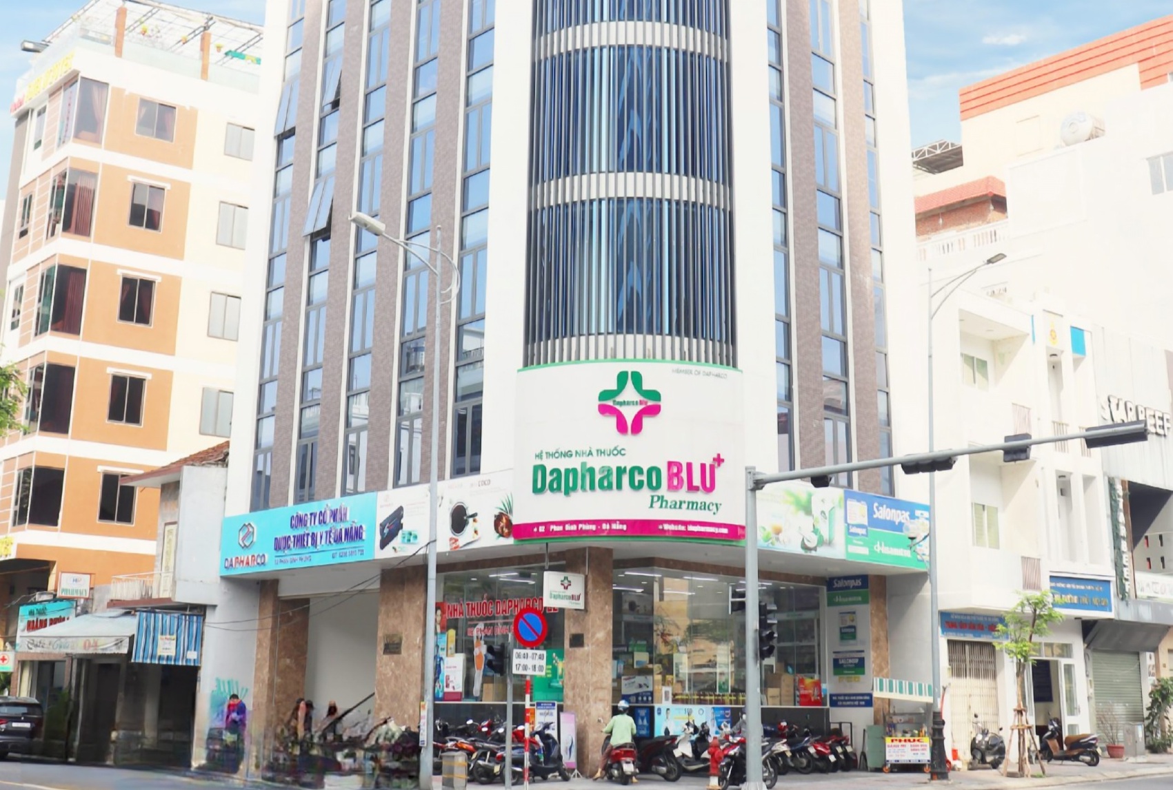 Một công ty dược ở Đà Nẵng bị truy thu và xử phạt gần 1 tỉ đồng tiền thuế- Ảnh 1.
