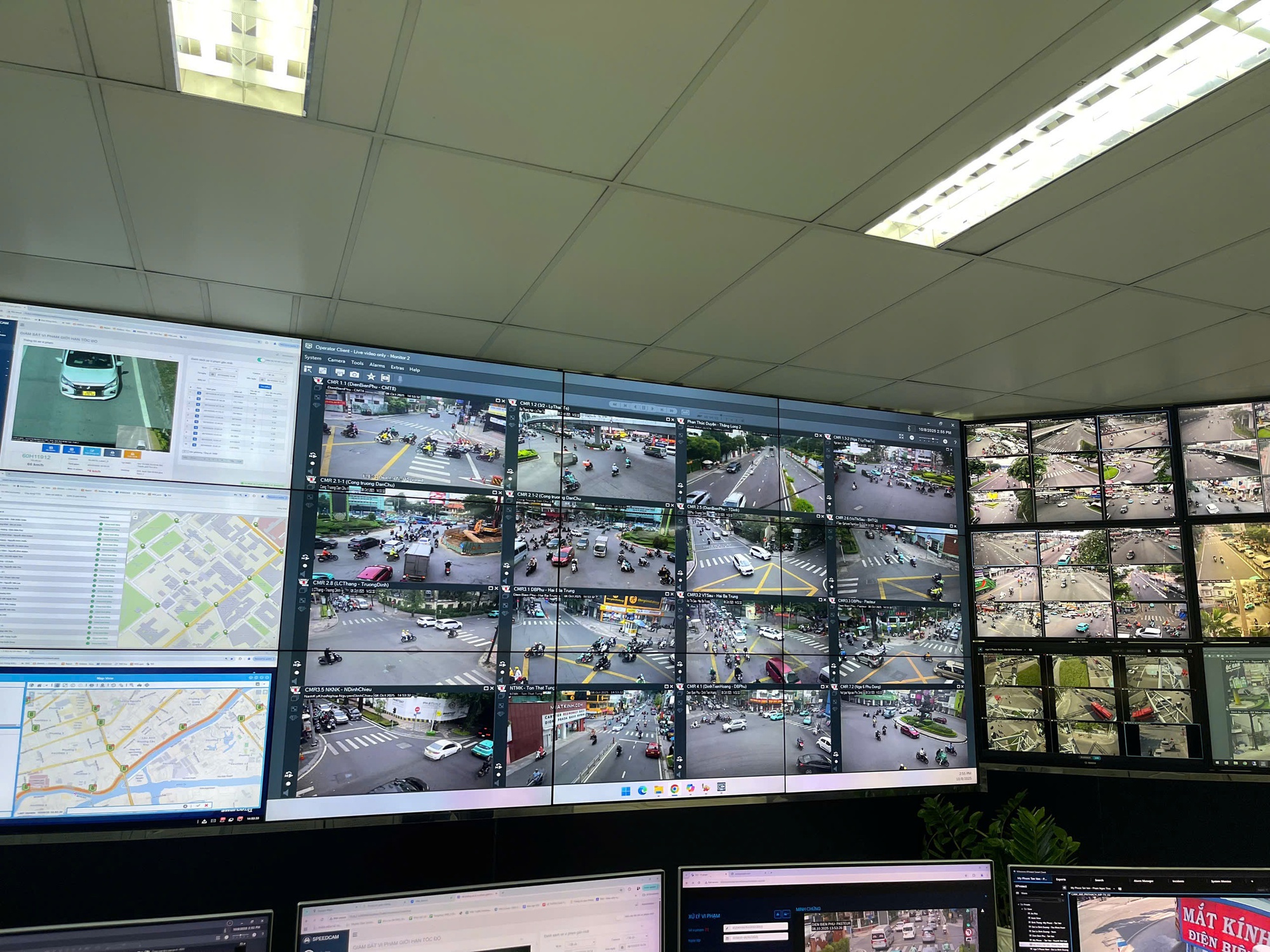 Cận cảnh 31 camera AI ở TP HCM "soi" 3 lỗi vi phạm cùng một lúc- Ảnh 2.