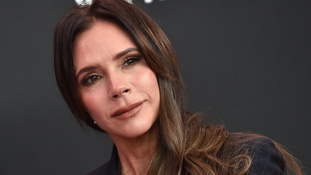 Thu nhập khủng của Victoria Beckham- Ảnh 1. Thu nhập khủng của Victoria Beckham- Ảnh 1.