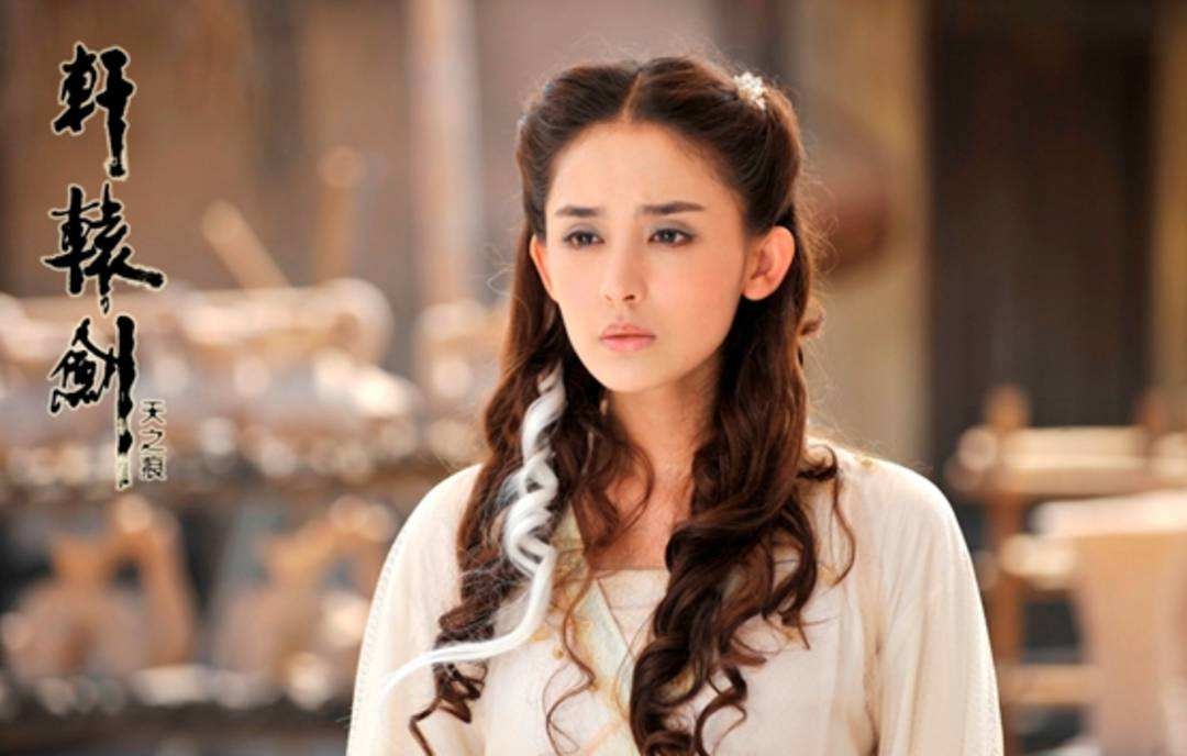 Ai đứng cùng mỹ nhân này cũng thành tàng hình hết: Đẹp nhất trần đời hiếm người bì nổi, 360 độ góc nào cũng phong thần- Ảnh 6. Ai đứng cùng mỹ nhân này cũng thành tàng hình hết: Đẹp nhất trần đời hiếm người bì nổi, 360 độ góc nào cũng phong thần- Ảnh 6.