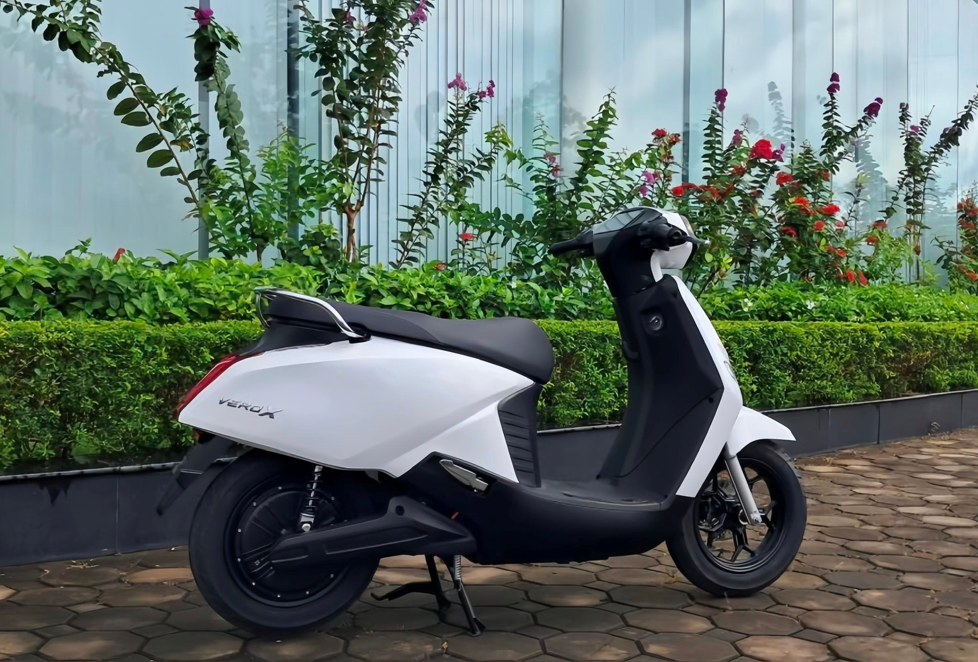 Đại lý báo VinFast Vero X mới tinh đã về: Màn hình TFT mới, cốp siêu lớn, giá thực tế chỉ hơn 30 triệu- Ảnh 5. Đại lý báo VinFast Vero X mới tinh đã về: Màn hình TFT mới, cốp siêu lớn, giá thực tế chỉ hơn 30 triệu- Ảnh 5.