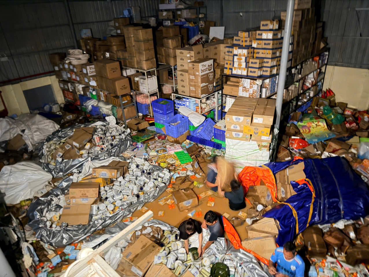 Lũ rút, Thái Nguyên hiện lên với một khung cảnh tan hoang đến xót xa- Ảnh 14. Lũ rút, Thái Nguyên hiện lên với một khung cảnh tan hoang đến xót xa- Ảnh 14.
