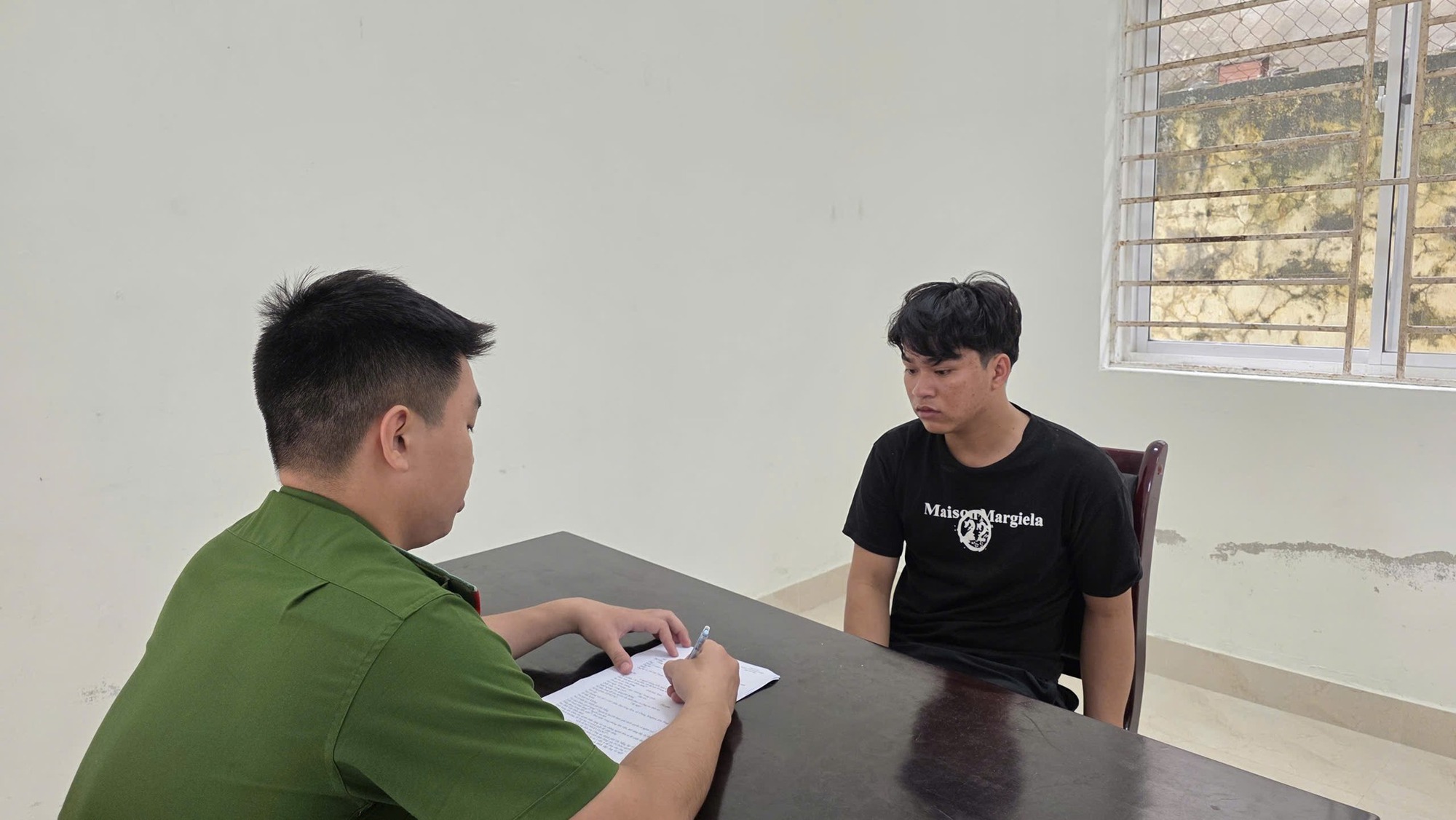 Bắt đối tượng Nguyễn Hướng Hiệp- Ảnh 1. Bắt đối tượng Nguyễn Hướng Hiệp- Ảnh 1.