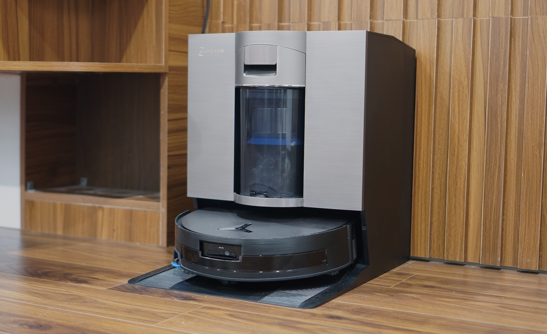 Trải nghiệm Ecovacs Deebot X11 Omni Cyclone: Khi robot hút bụi không chỉ dọn mà còn 'hiểu' căn nhà- Ảnh 9. Trải nghiệm Ecovacs Deebot X11 Omni Cyclone: Khi robot hút bụi không chỉ dọn mà còn 'hiểu' căn nhà- Ảnh 9.