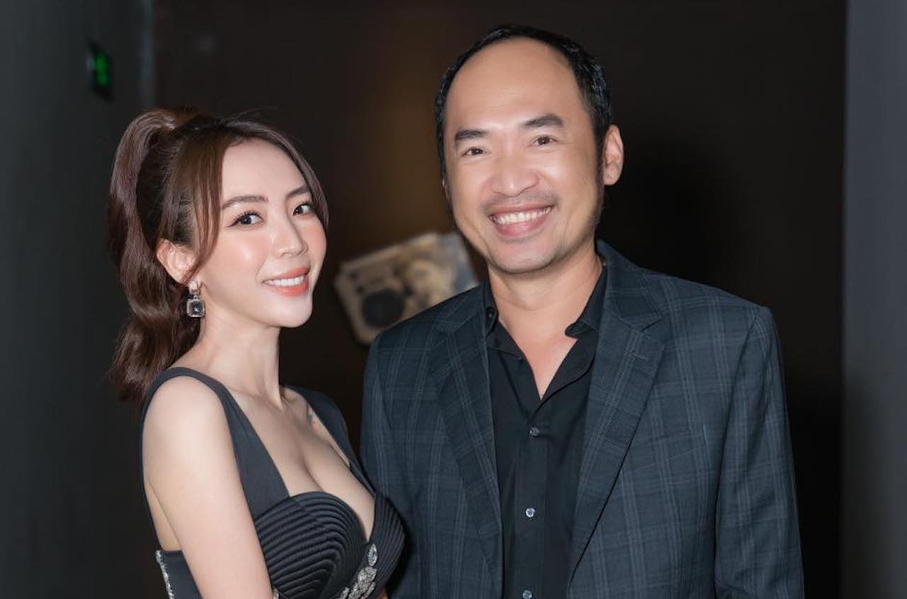 Tiểu thư Sài thành lấy nhân viên phát tờ rơi, giờ nổi tiếng còn giàu sang viên mãn: Chồng dạy con sai, bắt chồng quỳ cùng con!- Ảnh 1.