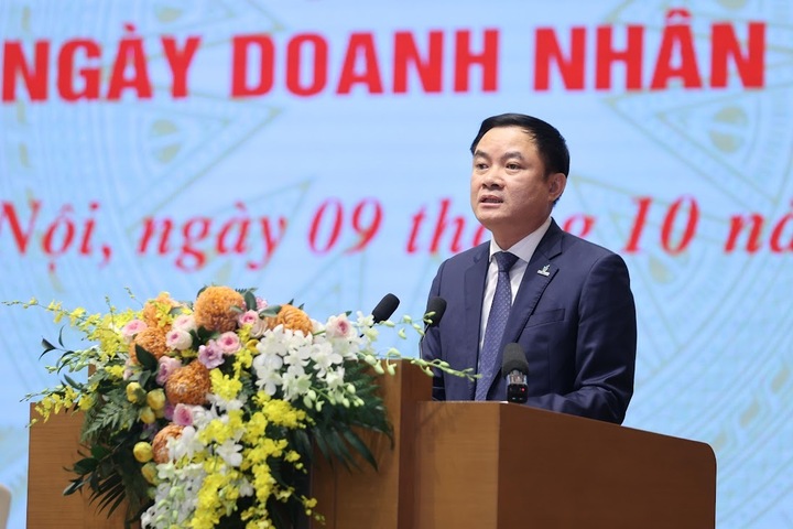 Chủ tịch Hòa Phát đề xuất đấu thầu minh bạch và ưu tiên dùng hàng Việt cho những dự án lớn- Ảnh 2.