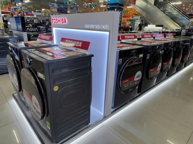 Máy giặt Toshiba lập đỉnh doanh số tại Điện máy Xanh với hơn 20.000 máy/tháng, chiếm hơn 30% thị phần của chuỗi- Ảnh 1. Máy giặt Toshiba lập đỉnh doanh số tại Điện máy Xanh với hơn 20.000 máy/tháng, chiếm hơn 30% thị phần của chuỗi- Ảnh 1.