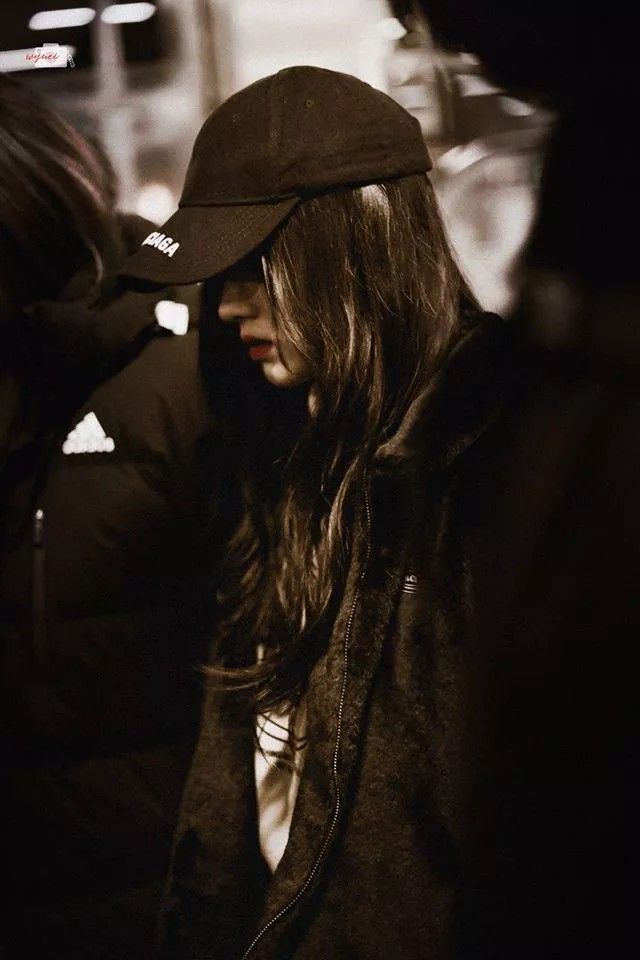 6 câu người EQ thấp nói khi gặp người lạ- Ảnh 1. 6 câu người EQ thấp nói khi gặp người lạ- Ảnh 1.