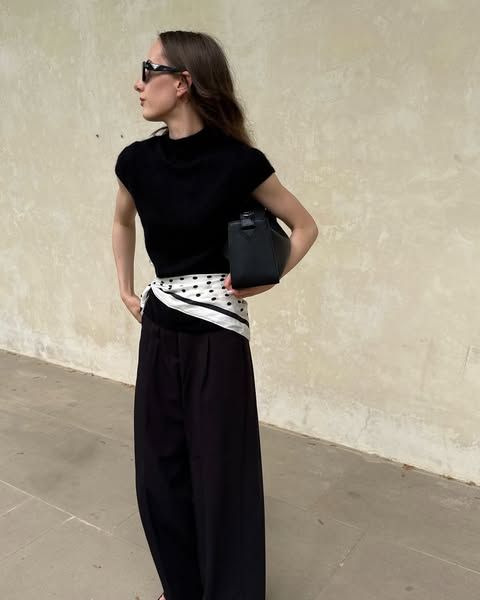 Trend tiết kiệm mà sang chảnh nhất mùa lạnh, cả MXH đều đã nhập cuộc!- Ảnh 30. Trend tiết kiệm mà sang chảnh nhất mùa lạnh, cả MXH đều đã nhập cuộc!- Ảnh 30.