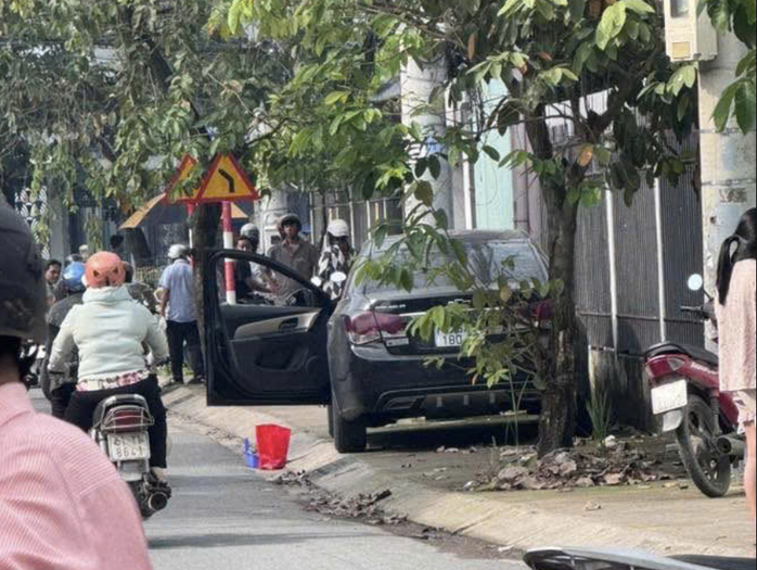 Thi thể cô gái phân hủy trong cốp ô tô ở TP HCM: Chủ xe không quen biết nạn nhân?- Ảnh 2. Thi thể cô gái phân hủy trong cốp ô tô ở TP HCM: Chủ xe không quen biết nạn nhân?- Ảnh 2.