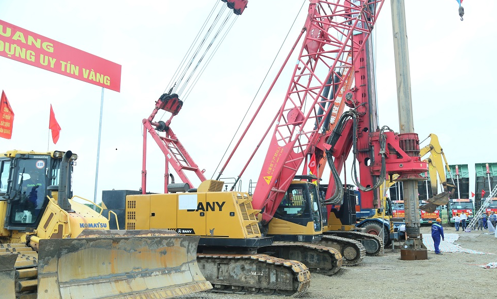 Hưng Yên khởi công tuyến đường đặt biệt quan trọng gần 5.000 tỷ đồng, đi qua 7 xã, phường kết nối phường Thái Bình với Phố Hiến- Ảnh 2.