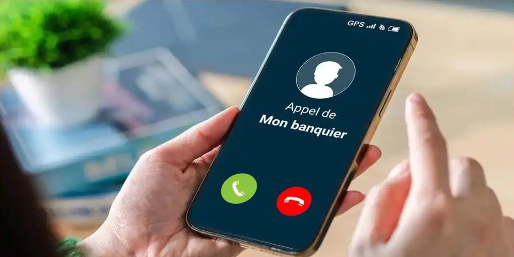 Nhận được cuộc gọi này thì phải tắt máy ngay nếu không muốn mất tiền trong tài khoản- Ảnh 1. Nhận được cuộc gọi này thì phải tắt máy ngay nếu không muốn mất tiền trong tài khoản- Ảnh 1.