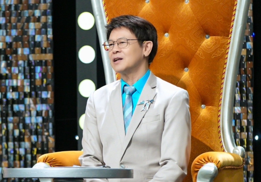 Ngọc Sơn mê mẩn nữ ca sĩ sinh năm 2004: "Em đẹp như thiên thần"- Ảnh 1.