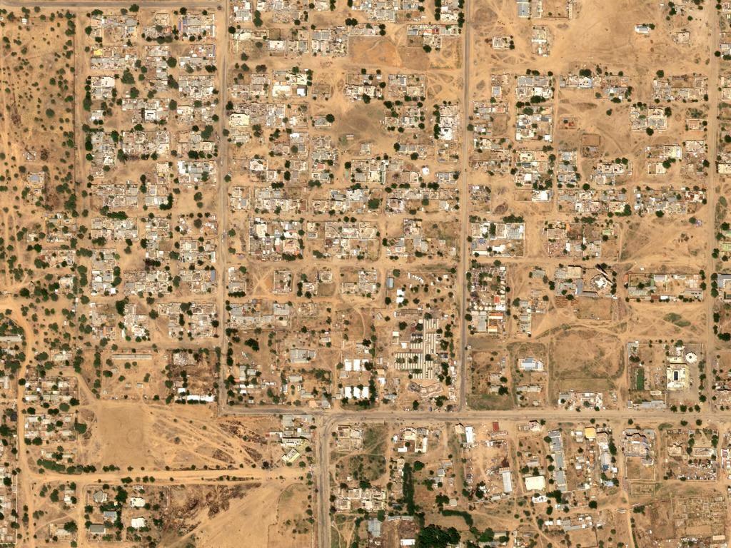 Dấu vết vụ thảm sát ở Sudan kinh hoàng đến mức nhìn thấy được từ vũ trụ- Ảnh 3. img