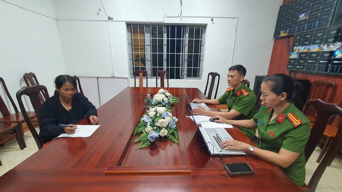 Bắt khẩn cấp Nguyễn Thị Lê vì giết con trai 1 tuổi- Ảnh 1. Bắt khẩn cấp Nguyễn Thị Lê vì giết con trai 1 tuổi- Ảnh 1.