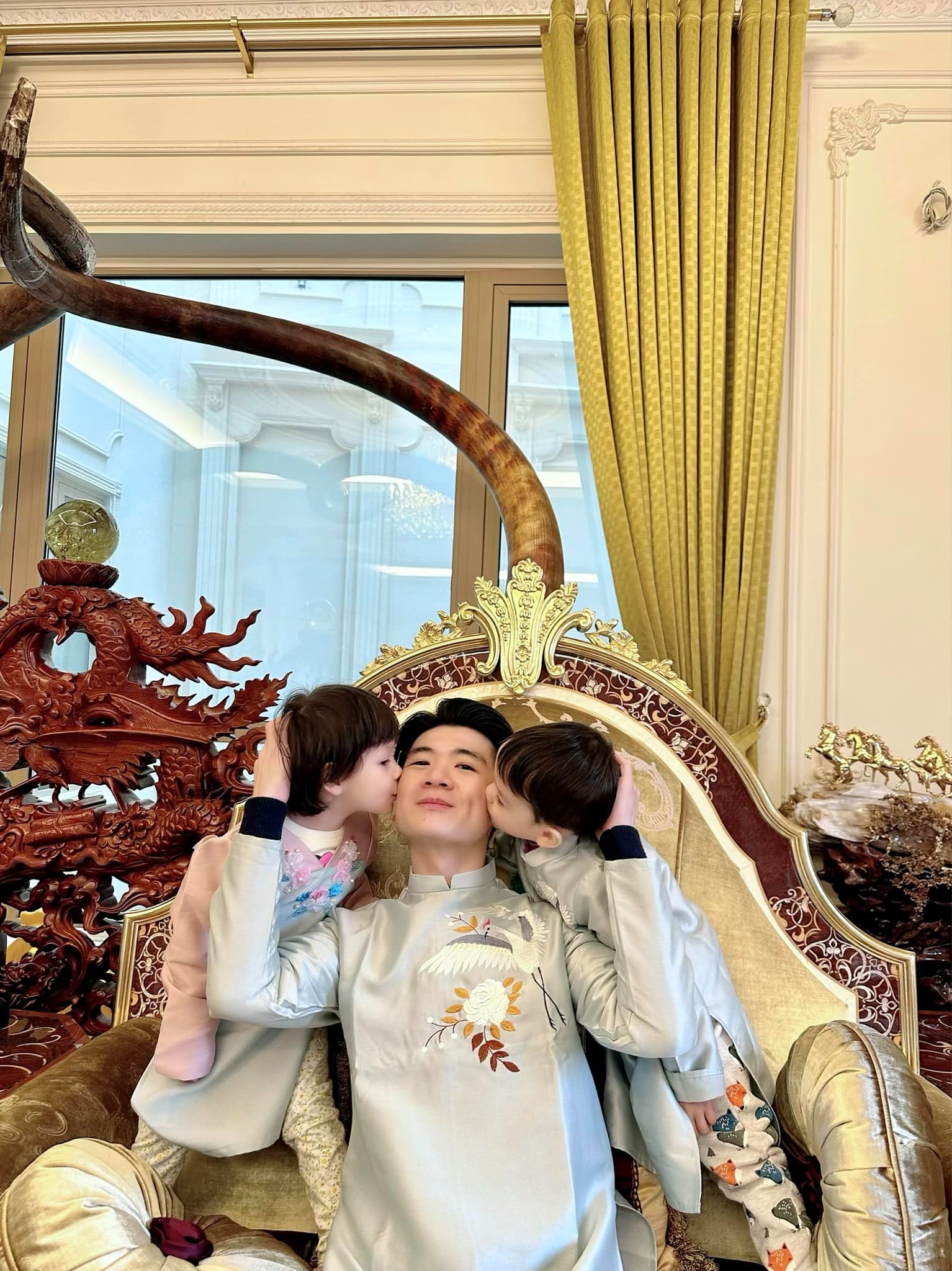 Cận cảnh dinh thự trăm tỷ nhà chồng Đỗ Mỹ Linh- Ảnh 12. Cận cảnh dinh thự trăm tỷ nhà chồng Đỗ Mỹ Linh- Ảnh 12.