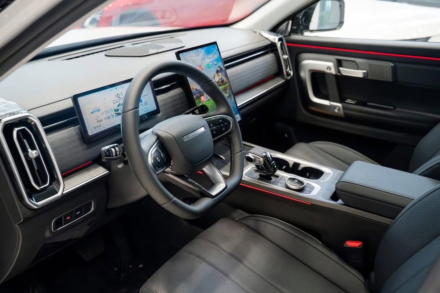 Omoda & Jaecoo tiếp tục giảm giá: Omoda C5 rẻ ngang Sonet, Jaecoo J7 ‘xanh chín’ với CX-5, Tucson- Ảnh 4.