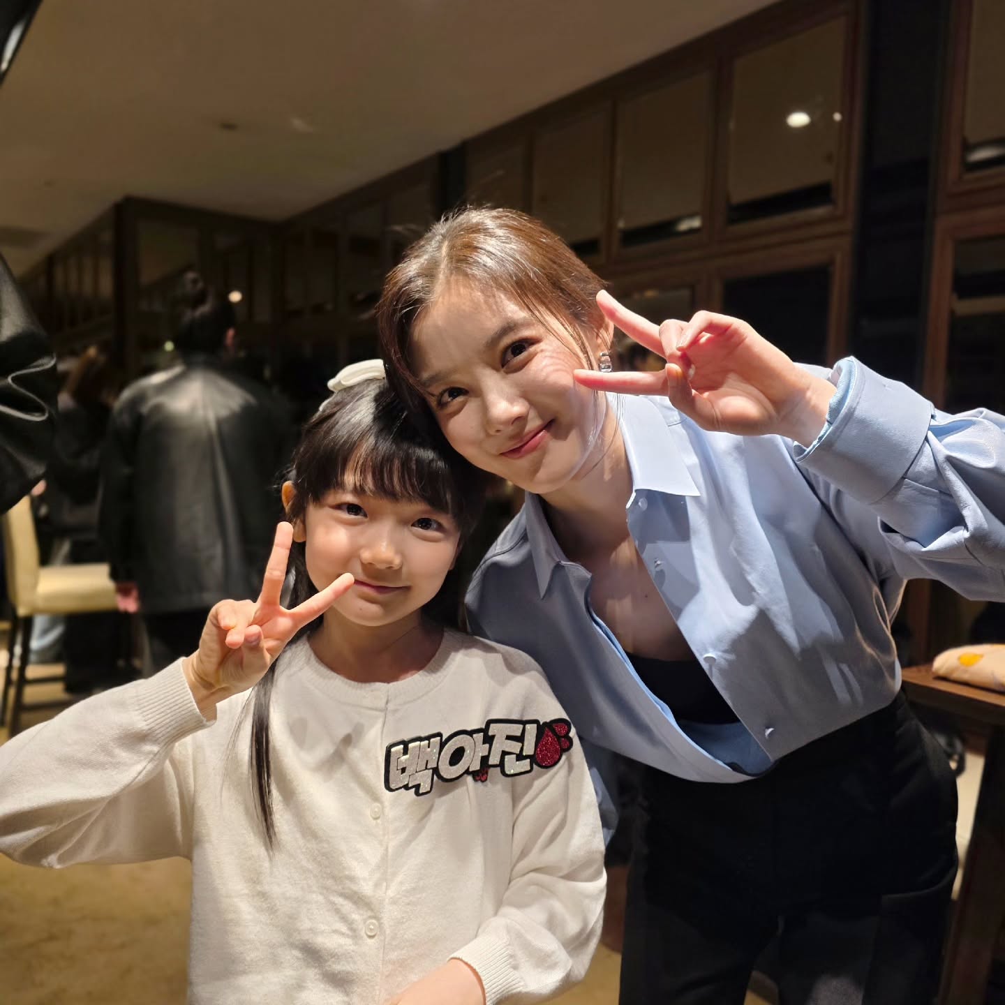 Thần đồng diễn xuất 1 năm đóng 8 phim gây bão MXH, chỉ 1 ánh mắt cũng khiến cả thiên hạ nín thở- Ảnh 1. Thần đồng diễn xuất 1 năm đóng 8 phim gây bão MXH, chỉ 1 ánh mắt cũng khiến cả thiên hạ nín thở- Ảnh 1.