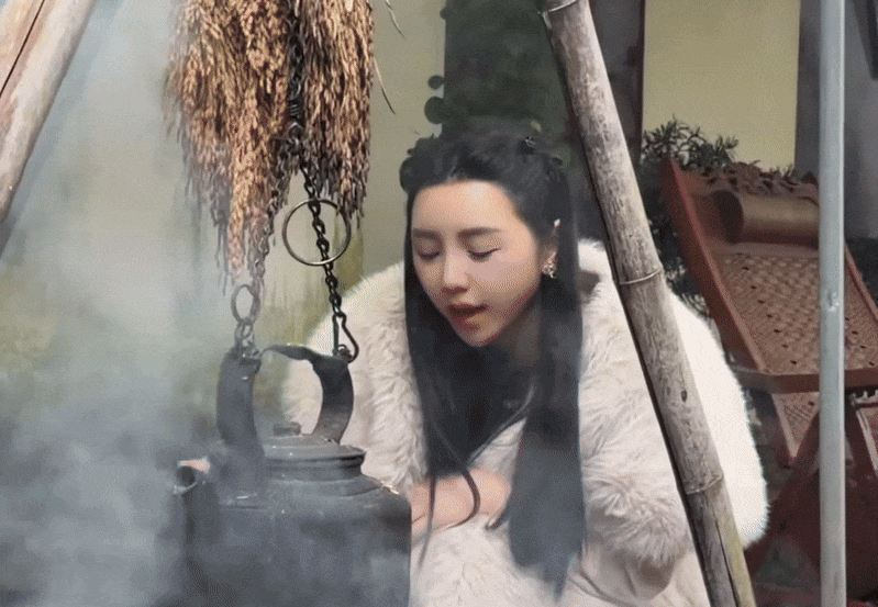 Không muốn tin đây là Quỳnh Kool- Ảnh 1. Không muốn tin đây là Quỳnh Kool- Ảnh 1.