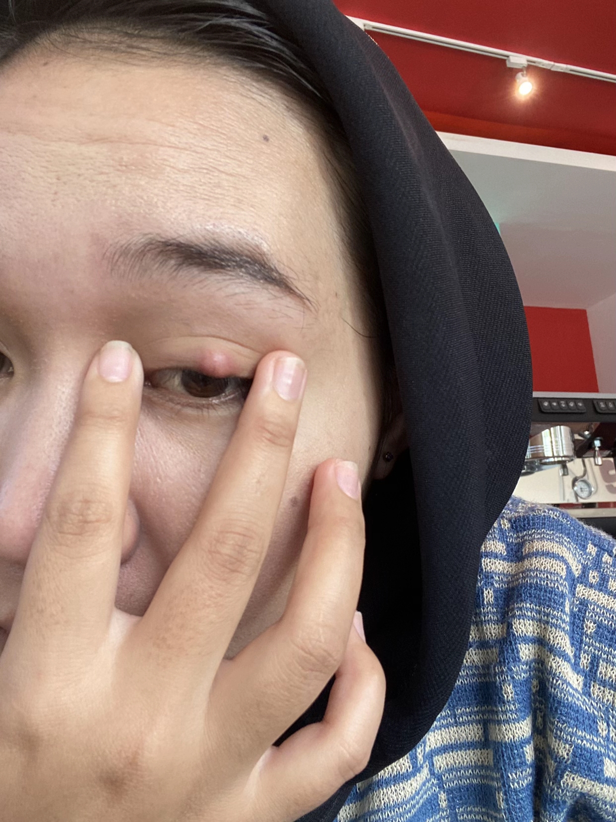 Phấn mắt PINKFLASH dính bê bối lớn: Người dùng bị lẹo mắt hàng loạt, hãng tiêu huỷ, đền tiền gấp đôi- Ảnh 2. Phấn mắt PINKFLASH dính bê bối lớn: Người dùng bị lẹo mắt hàng loạt, hãng tiêu huỷ, đền tiền gấp đôi- Ảnh 2.