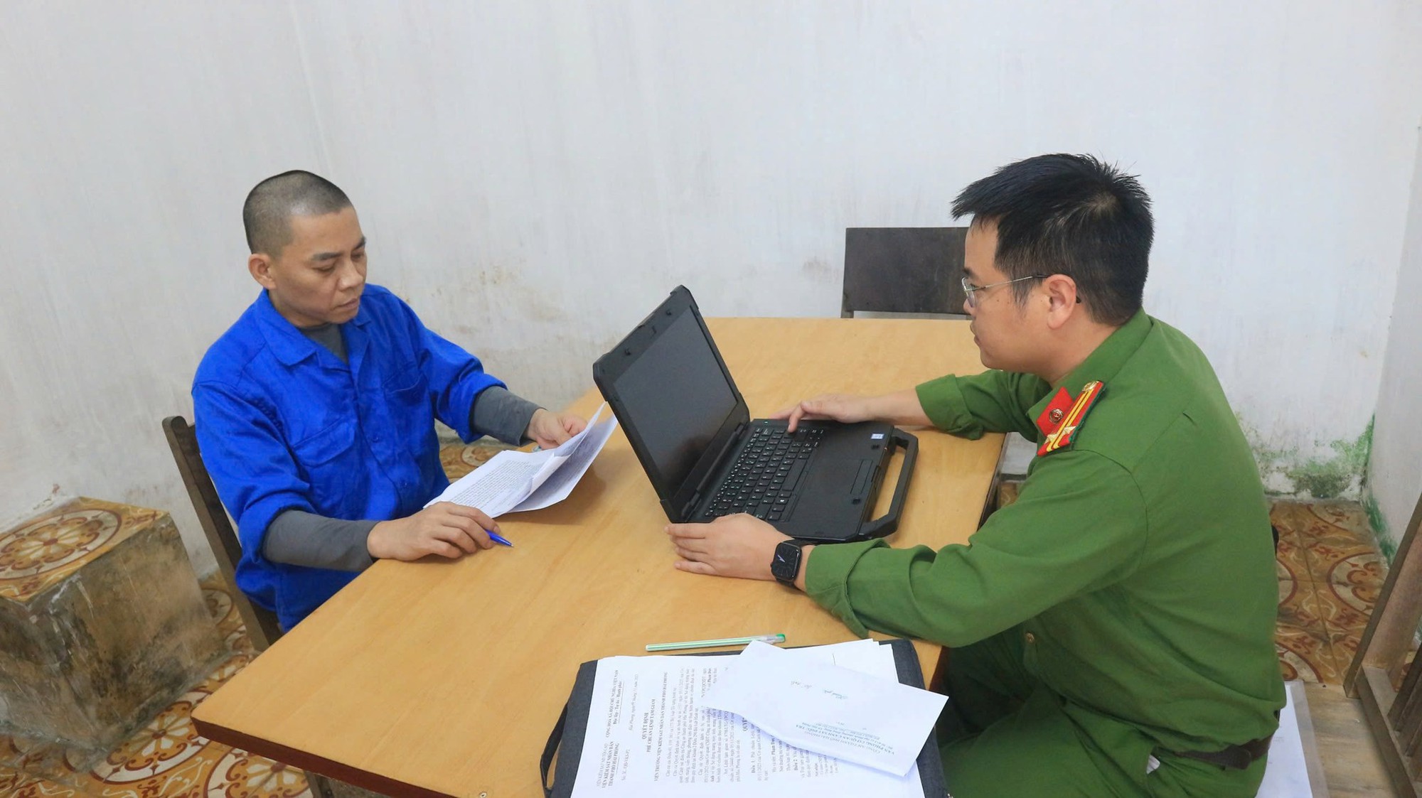 Bắt tạm giam Tổng Giám đốc Nguyễn Văn Đạt- Ảnh 1.