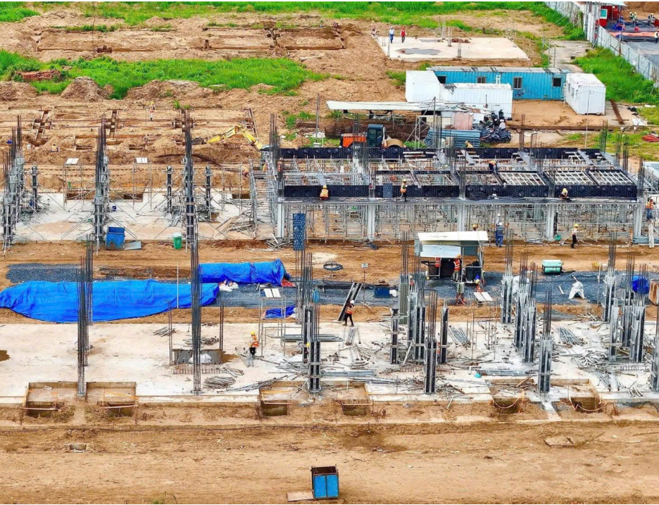 TP HCM: Dự án cao cấp ồ ạt bung hàng, căn hộ giá rẻ vẫn “biệt tăm”- Ảnh 1.