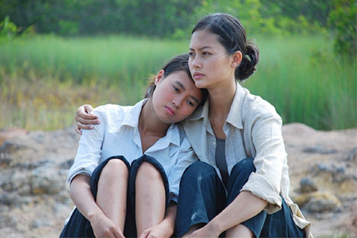 Sốc visual đại mỹ nhân vào vai Hoàng hậu quyền lực nhất Việt Nam, 30 năm nhan sắc không đổi mới đáng nể- Ảnh 7. Sốc visual đại mỹ nhân vào vai Hoàng hậu quyền lực nhất Việt Nam, 30 năm nhan sắc không đổi mới đáng nể- Ảnh 7.