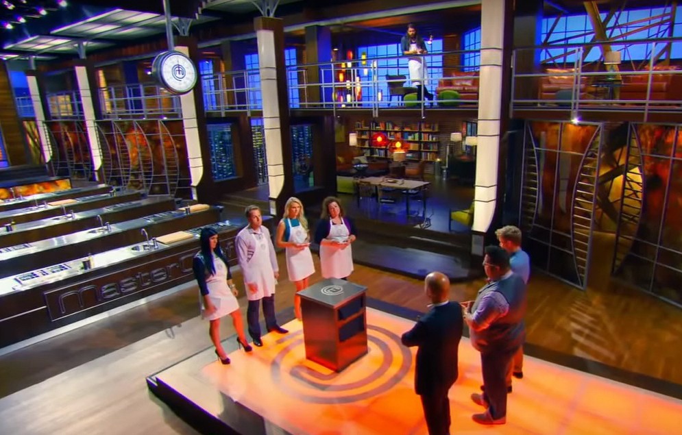 Bà bán hủ tiếu Việt khiến đầu bếp có khối tài sản 220 triệu đô phải Bà bán hủ tiếu Việt khiến đầu bếp có khối tài sản 220 triệu đô phải