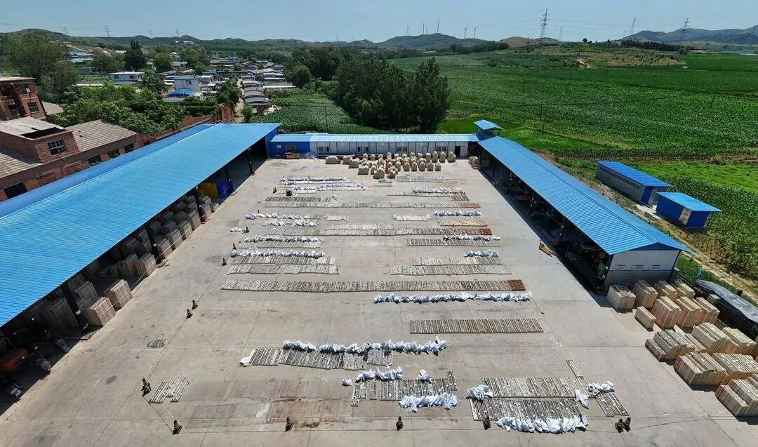 Khoan sâu 219 mũi, phát hiện mỏ vàng lớn trữ lượng gần 1.500 tấn sau hơn 40 năm khảo sát- Ảnh 3. Khoan sâu 219 mũi, phát hiện mỏ vàng lớn trữ lượng gần 1.500 tấn sau hơn 40 năm khảo sát- Ảnh 3.