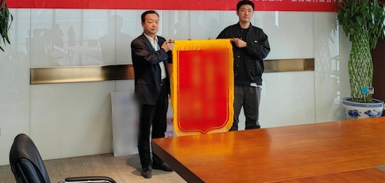 Kịch bản lừa đảo mới chưa từng xuất hiện, mất 15 tỷ trong 10 phút dù "mắt thấy, tai nghe"- Ảnh 1. Kịch bản lừa đảo mới chưa từng xuất hiện, mất 15 tỷ trong 10 phút dù "mắt thấy, tai nghe"- Ảnh 1.