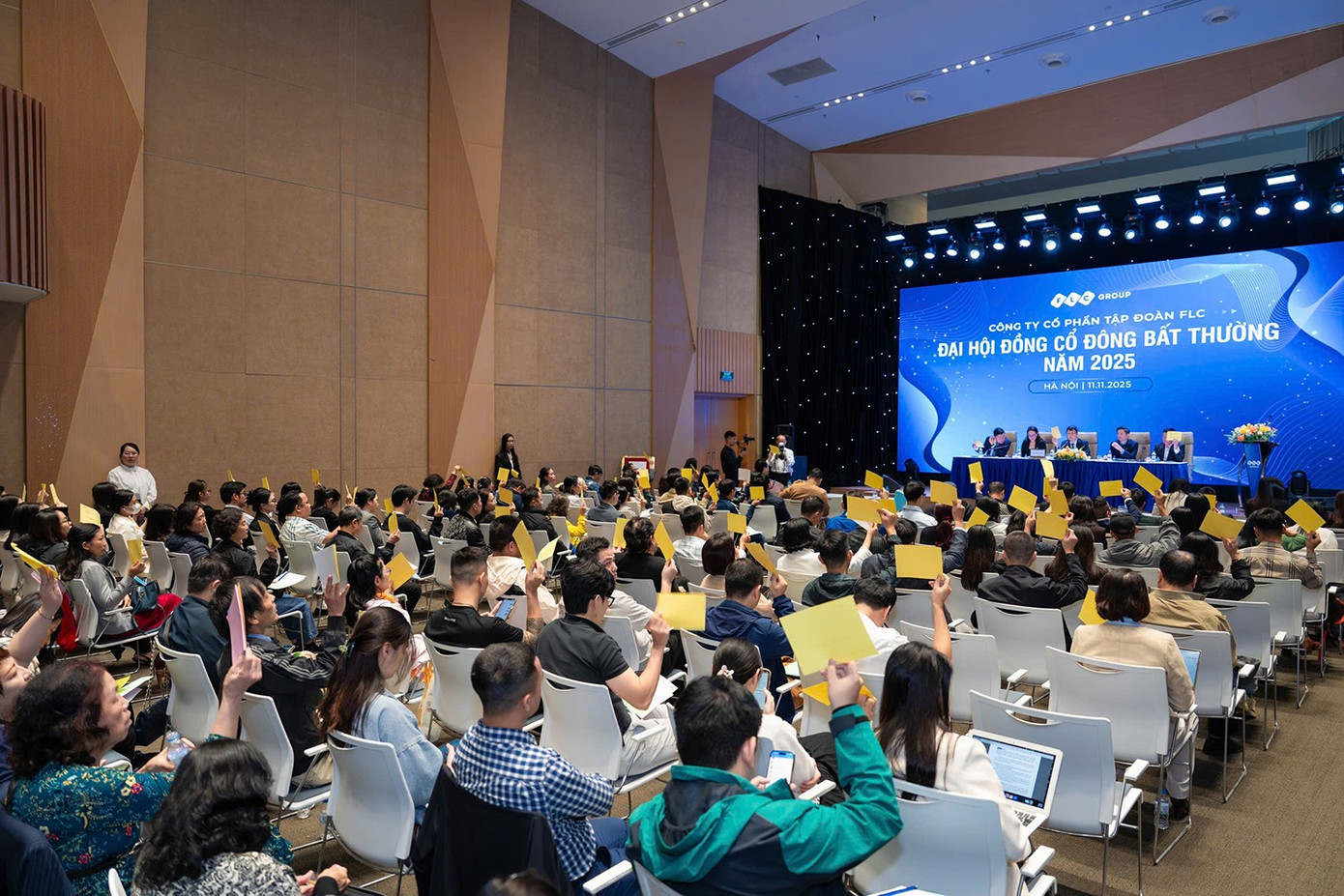 FLC đang rốt ráo thuê, mua máy bay- Ảnh 2.