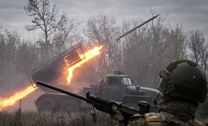 Vì sao Nga muốn sớm kiểm soát thành trì Pokrovsk?- Ảnh 1.