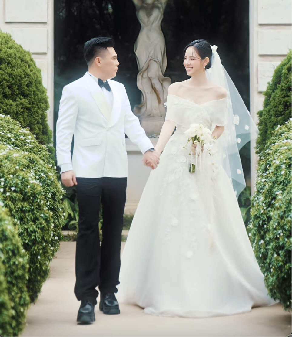 Thêm 1 mỹ nhân Việt công khai ảnh cưới với thiếu gia tập đoàn lớn!- Ảnh 6.