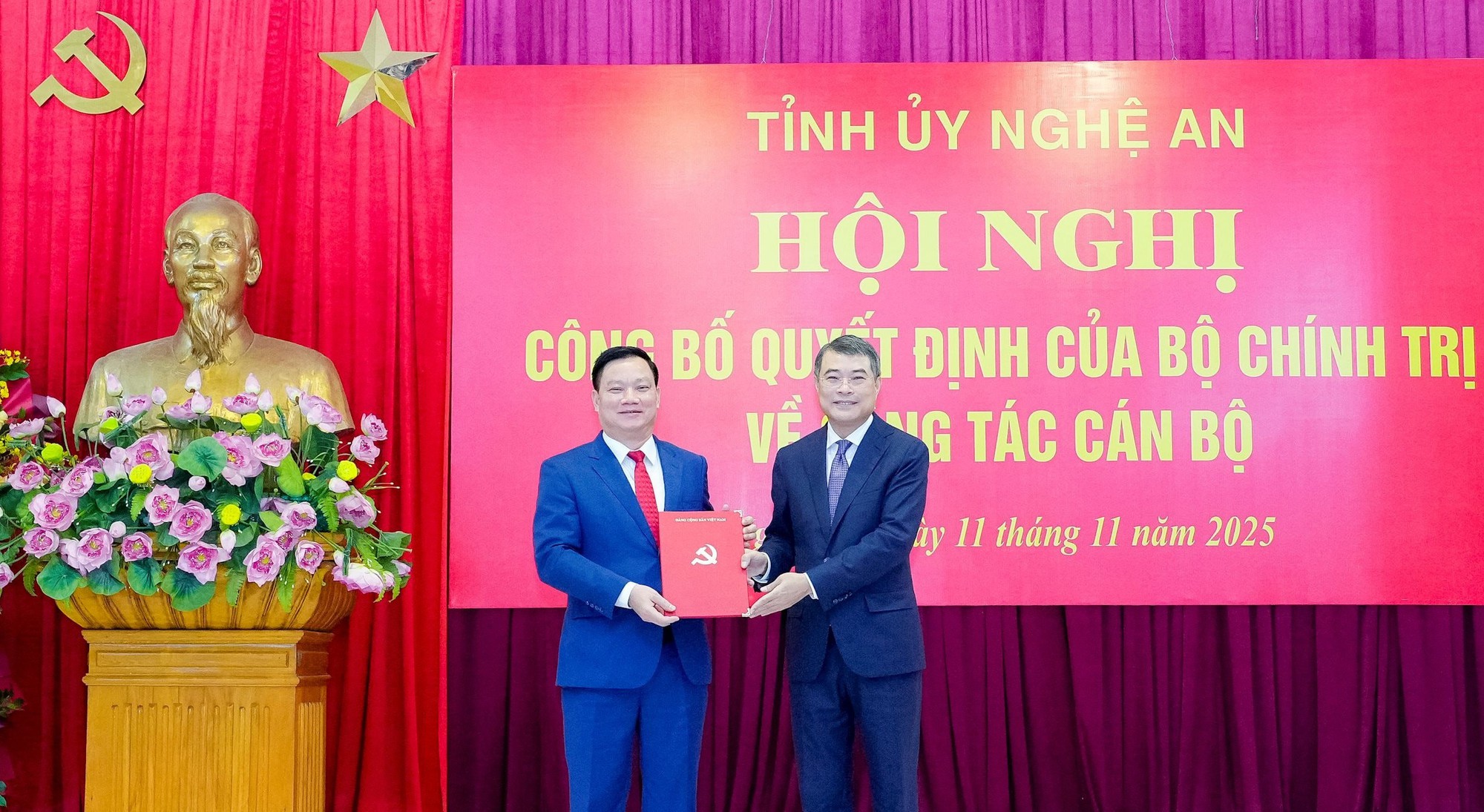 Chủ tịch UBND tỉnh Hưng Yên làm Bí thư Tỉnh ủy Nghệ An- Ảnh 1.