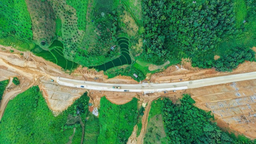 Bộ trưởng Xây dựng chốt hạn 'về đích' 2 tuyến cao tốc qua Cao Bằng, Lạng Sơn- Ảnh 2.