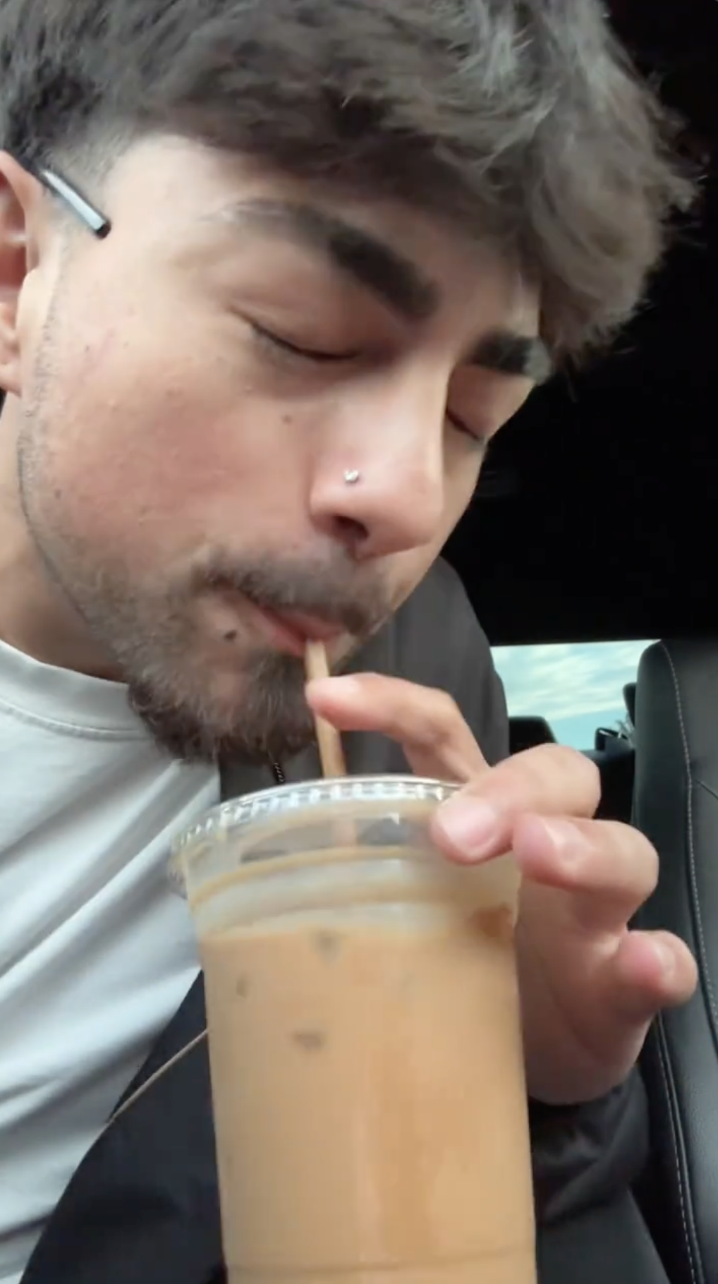 Tình trạng “đáng báo động” của khách Tây khi thử đặc sản Việt Nam- Ảnh 8.