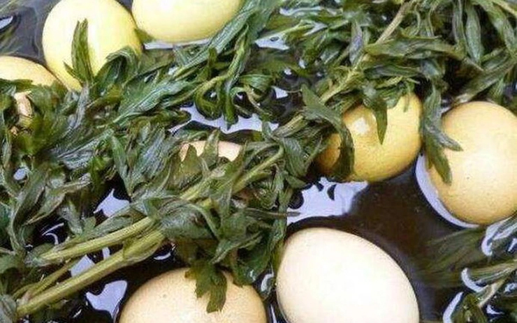 "Thuốc bổ máu tự nhiên" không phải táo đỏ mà là 3 món dân dã của người Việt: Ăn 2 lần mỗi tuần để bổ máu, mát gan và chống lão hóa!- Ảnh 1.