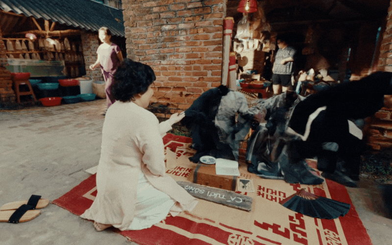 Mục Hạ Vô Nhân của Soobin Hoàng Sơn gây bão mạng, giới trẻ dù chưa 1 lần nghe xẩm cũng phải thốt lên: Mục Hạ Vô Nhân của Soobin Hoàng Sơn gây bão mạng, giới trẻ dù chưa 1 lần nghe xẩm cũng phải thốt lên: